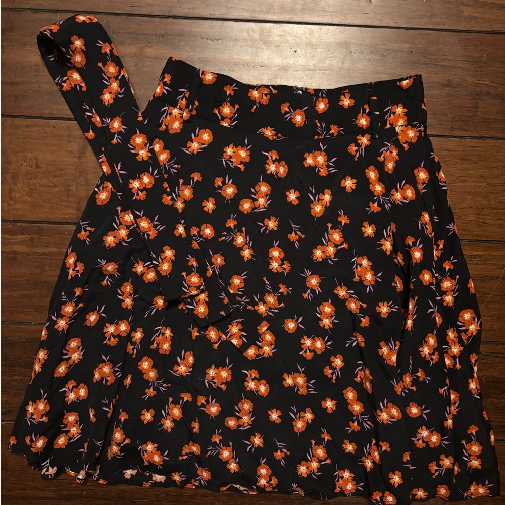 Ann Taylor Black and Orange Floral Mini Skirt